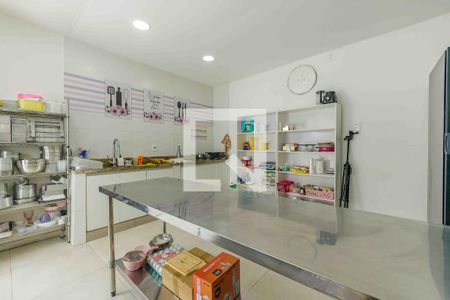 Casa de condomínio à venda com 350m², 4 quartos e 4 vagasCozinha Anexo