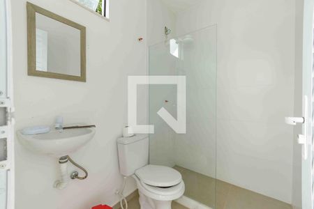 Casa de condomínio à venda com 350m², 4 quartos e 4 vagasBanheiro 1