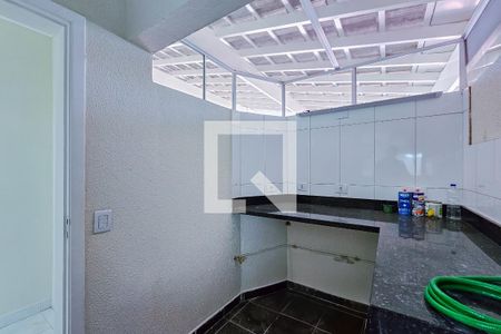 Casa de condomínio para alugar com 102m², 2 quartos e 2 vagas Casa de condomínio para alugar com 102m², 2 quartos e 2 vagasÁrea de Serviço
