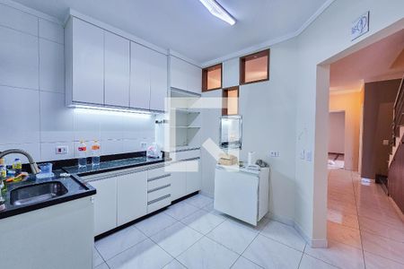 Casa de condomínio para alugar com 102m², 2 quartos e 2 vagas Casa de condomínio para alugar com 102m², 2 quartos e 2 vagasCozinha
