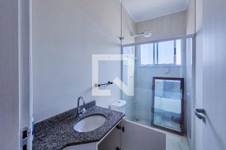 Casa de condomínio para alugar com 102m², 2 quartos e 2 vagas Casa de condomínio para alugar com 102m², 2 quartos e 2 vagasBanheiro da Suíte 1