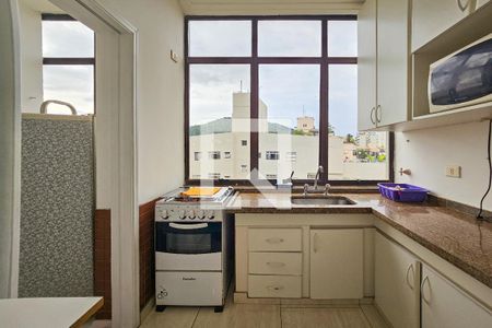 Apartamento para alugar com 295m², 4 quartos e 1 vagaCozinha