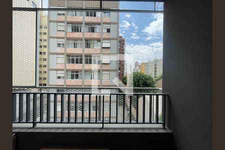 Varanda de kitnet/studio para alugar com 1 quarto, 25m² em Pinheiros, São Paulo