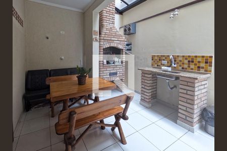 Casa à venda com 106m², 3 quartos e 2 vagasÁrea Gourmet