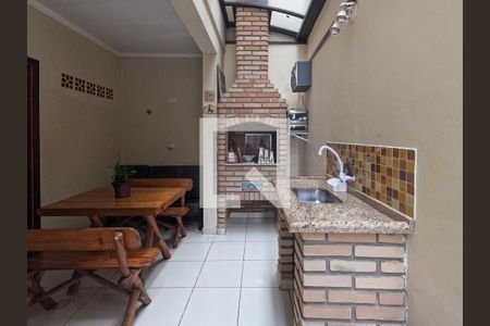 Casa à venda com 106m², 3 quartos e 2 vagasÁrea Gourmet