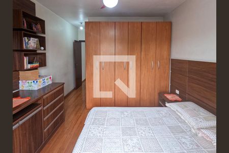 Casa à venda com 106m², 3 quartos e 2 vagasQuarto 3