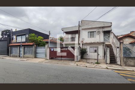 Casa para alugar com 130m², 3 quartos e 2 vagasFachada