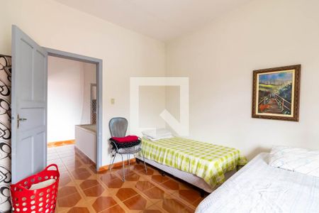 Casa para alugar com 130m², 3 quartos e 2 vagasQuarto 2