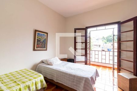 Casa para alugar com 130m², 3 quartos e 2 vagasQuarto 2