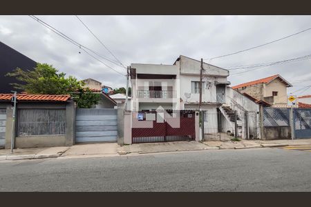 Casa para alugar com 130m², 3 quartos e 2 vagasFachada