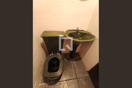 Casa para alugar com 350m², 3 quartos e 5 vagasBanheiro 5