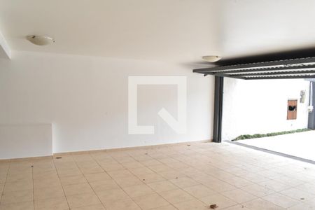 Casa para alugar com 350m², 3 quartos e 5 vagasGaragem
