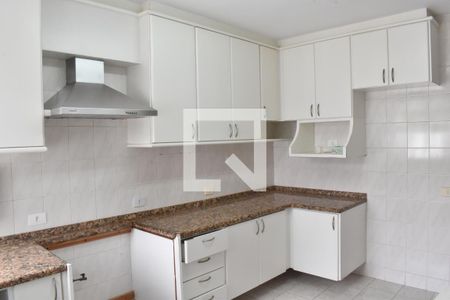 Casa para alugar com 350m², 3 quartos e 5 vagasCozinha