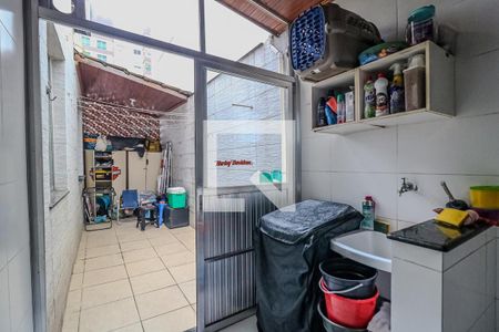 Apartamento à venda com 145m², 3 quartos e sem vagaÁrea de Serviço