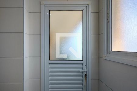 Apartamento para alugar com 76m², 2 quartos e 1 vagaÁrea de Serviço