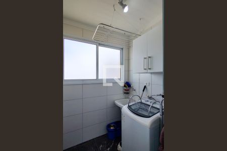 Apartamento para alugar com 76m², 2 quartos e 1 vagaÁrea de Serviço