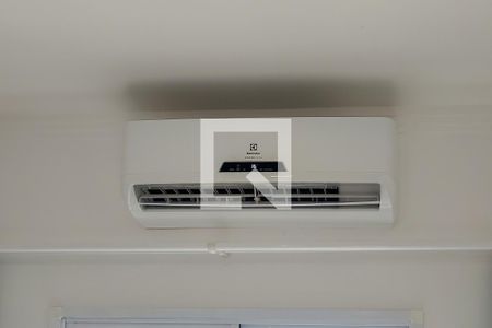 Sala de apartamento para alugar com 2 quartos, 76m² em Guilhermina, Praia Grande