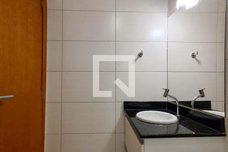 Apartamento para alugar com 76m², 2 quartos e 1 vagaBanheiro