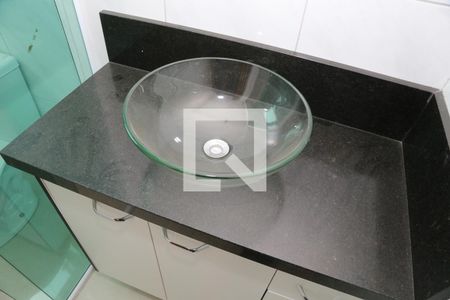 Casa de condomínio para alugar com 85m², 2 quartos e 1 vagaBanheiro Social