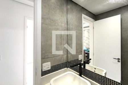 Apartamento à venda com 59m², 2 quartos e 1 vaga Apartamento à venda com 59m², 2 quartos e 1 vagaBanheiro 2