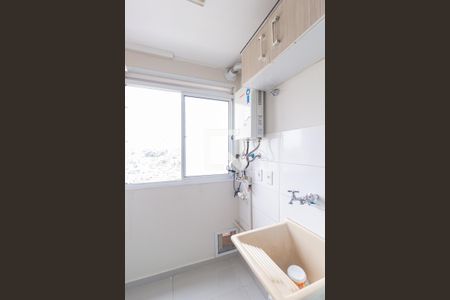 Apartamento para alugar com 50m², 2 quartos e 1 vaga Apartamento para alugar com 50m², 2 quartos e 1 vagaCozinha e área de serviço