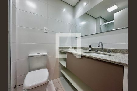 Studio para alugar com 32m², 1 quarto e sem vaga Studio para alugar com 32m², 1 quarto e sem vagaBanheiro