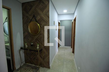 Casa para alugar com 300m², 3 quartos e 3 vagasCorredor 