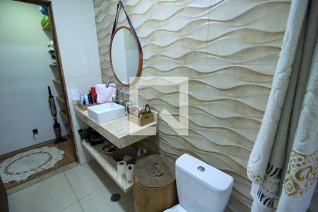 Casa para alugar com 300m², 3 quartos e 3 vagasBanheiro Quarto 1