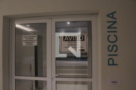 Apartamento à venda com 77m², 2 quartos e 2 vagas Apartamento à venda com 77m², 2 quartos e 2 vagasÁrea comum Piscina