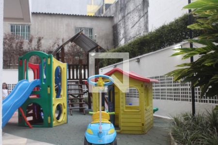 Apartamento à venda com 77m², 2 quartos e 2 vagas Apartamento à venda com 77m², 2 quartos e 2 vagasÁrea comum Playground