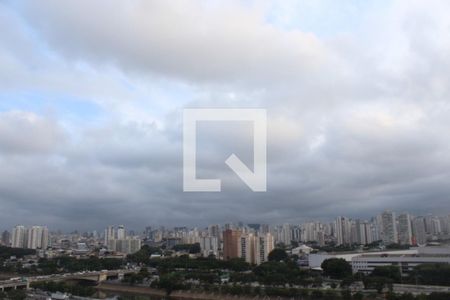 Apartamento à venda com 77m², 2 quartos e 2 vagas Apartamento à venda com 77m², 2 quartos e 2 vagasÁrea comum Terraço Vista