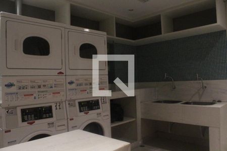 Apartamento à venda com 77m², 2 quartos e 2 vagas Apartamento à venda com 77m², 2 quartos e 2 vagasÁrea comum Lavanderia