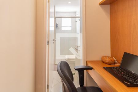 Apartamento à venda com 145m², 3 quartos e 2 vagasBancada de Trabalho