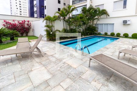 Apartamento à venda com 145m², 3 quartos e 2 vagasÁrea Comum - Piscina