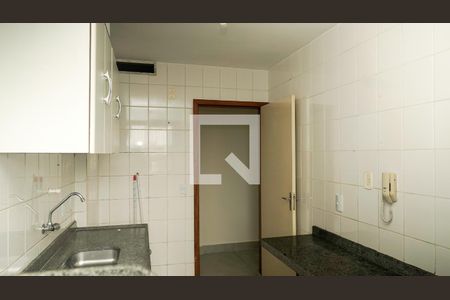 Cozinha - Armários de apartamento para alugar com 2 quartos, 74m² em Cidade Jardim, Goiânia