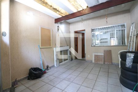 Casa à venda com 100m², 2 quartos e 1 vagaGaragem