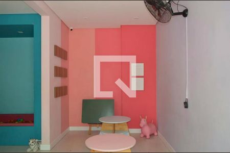 Apartamento para alugar com 37m², 2 quartos e sem vagaÁrea comum - Brinquedoteca