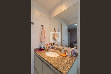 Apartamento à venda com 128m², 3 quartos e 3 vagasBanheiro da Suíte 1