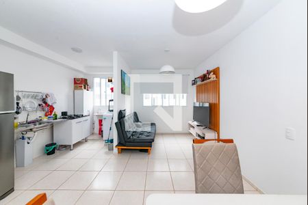 Sala de apartamento para alugar com 2 quartos, 47m² em Palmeiras, Belo Horizonte
