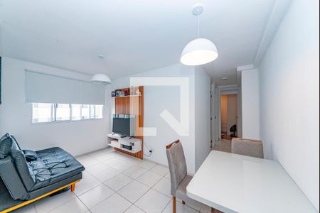 Sala de apartamento para alugar com 2 quartos, 47m² em Palmeiras, Belo Horizonte