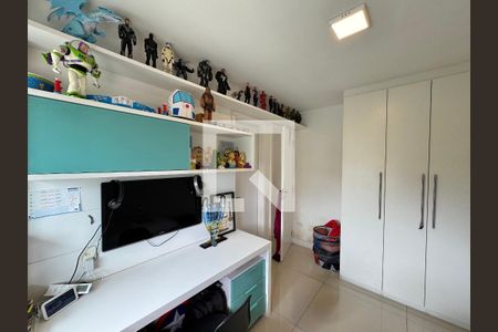 Casa de condomínio à venda com 196m², 2 quartos e 1 vagaQuarto