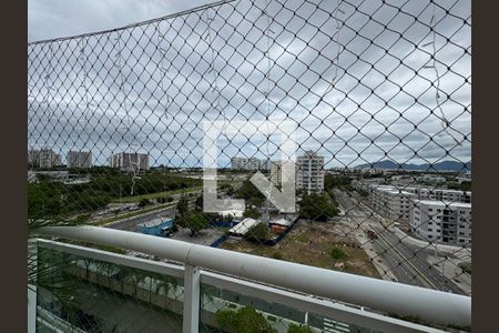 Casa de condomínio à venda com 196m², 2 quartos e 1 vagaÁrea externa