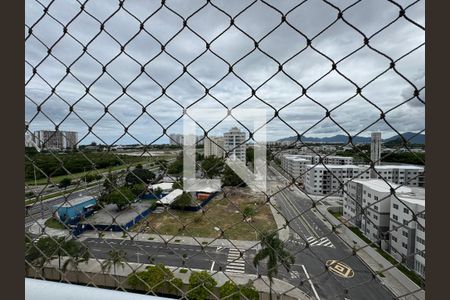 Casa de condomínio à venda com 196m², 2 quartos e 1 vagaÁrea externa
