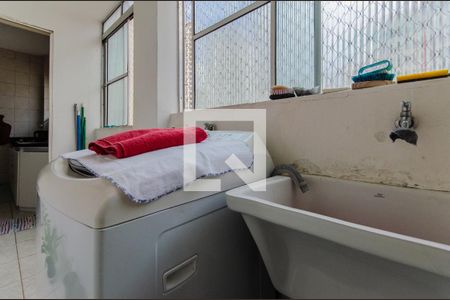 Apartamento à venda com 83m², 3 quartos e sem vaga Apartamento à venda com 83m², 3 quartos e sem vagaÁrea de Serviço