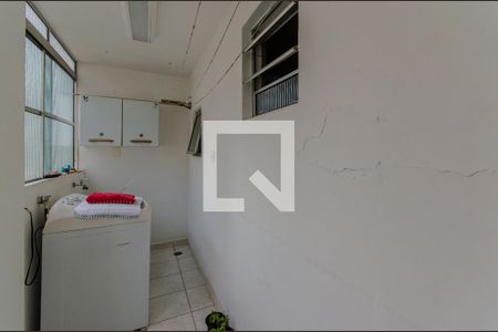 Apartamento à venda com 83m², 3 quartos e sem vaga Apartamento à venda com 83m², 3 quartos e sem vagaÁrea de Serviço