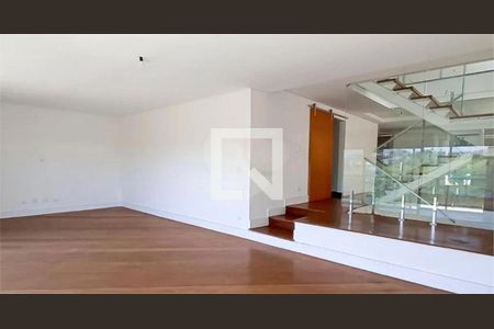 Casa à venda com 488m², 4 quartos e 5 vagas