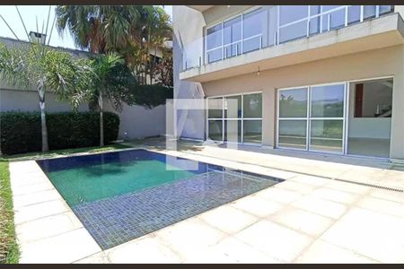 Casa à venda com 488m², 4 quartos e 5 vagas