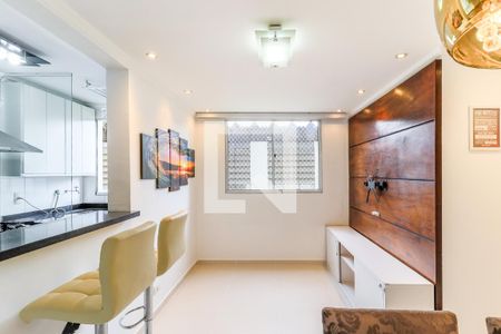 Sala de apartamento à venda com 2 quartos, 45m² em Santo Amaro, São Paulo
