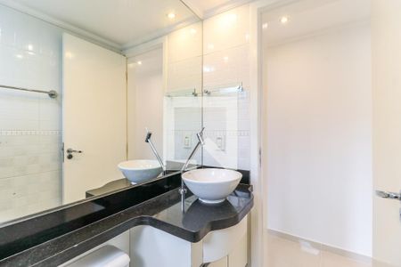 Apartamento para alugar com 45m², 2 quartos e 1 vaga Apartamento para alugar com 45m², 2 quartos e 1 vagaBanheiro