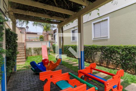Apartamento para alugar com 45m², 2 quartos e 1 vaga Apartamento para alugar com 45m², 2 quartos e 1 vagaÁrea comum - Playground